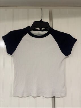 Brandy Melville White Ribbed Crop Top with Navy Raglan Sleeves